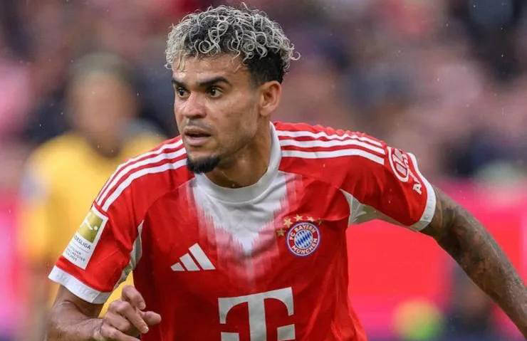 五大联赛火力争夺战！拜仁慕尼黑2亿欧元三叉戟能否超越英超西甲豪强？